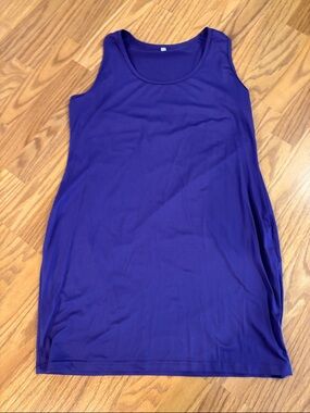 Women's Sleeveless Scoop Neck dress - Purple